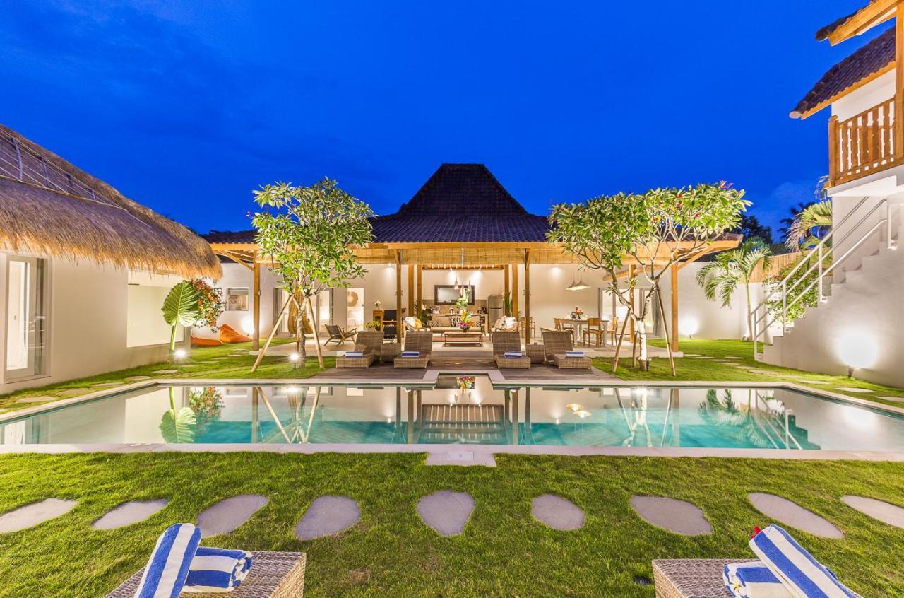 Villa Soul Seminyak  Luaran gambar