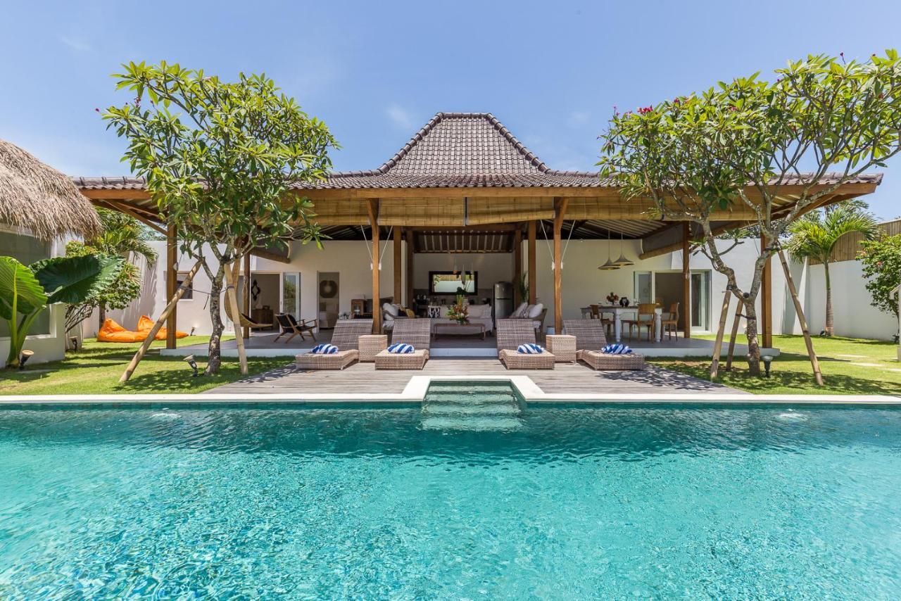 Villa Soul Seminyak  Luaran gambar